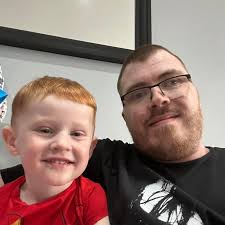 Disco 🕺🏾 🪩 talking about the sickos