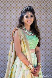 Anusha Dhrumil Wedding Photo Via Wedmegood Lehenga Hairstyles Indian Bridal Hairstyles Indian Bride Hairstyle