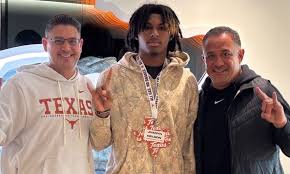 Texas rolls out the red carpet for 2027 LB Jhadyn Nelson, Lands June  official visit