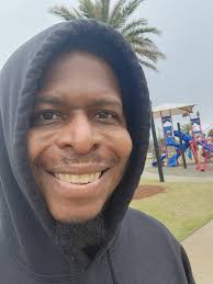 It's time to kick off the 2nd Annual Lynn Haven International Food Truck  Festival!! 😋 From now to 7pm at Sharon Sheffield Park. Lots of variety to  choose from. Entertainment