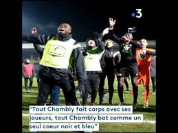 C'est un match dans le match. Les Herbiers Ont Philippe Katerine Le Fc Chambly A Francis Lalanne Youtube