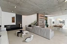 Beton Mint A Szigoru Minimalista Design Fo Eleme Egy Modern Otthonban Interieur D Appartement Interieur Minimaliste Interieur Maison