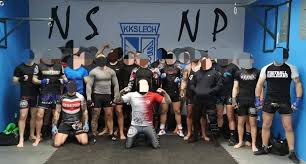 This little hooligan is playing with his ball and hit a window. Swiat Kibicow Football Hooligans Lks Lech Widzew Facebook