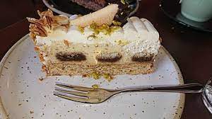 Most kuchen have eggs, flour and sugar as common ingredients while also, but not always. Malakofftorte Wikipedia