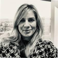 Sheena Simon's Instagram, Twitter & Facebook