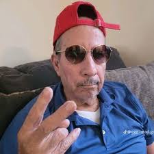 Samuel el viejo conchudo🤙🏻 (@samarisnavas1)