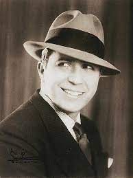 Playlists, youtube, twitter y cine virtual. Carlos Gardel Imdb