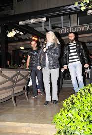 Check spelling or type a new query. Muazzez Ersoy Pop Albumu Cikariyor