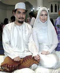 The losses were incurred by the previous umno government while the pas government merely wrote off what should have been written off many years earlier but was not. Anak Raja Kamarul Bahrin Selamat Diijab Kabul Semasa Mstar
