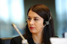 Novák katalin és a szülei vajon milyen oltást kaptak? Cseh Katalin A Kormany Vegigaludta Es Vegigjachtozta A Facebook