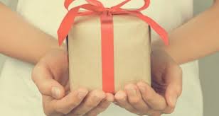 Kebanyakan hadiah untuk lelaki yang mempunyai pertalian darah dengan anda boleh jadi apa sahaja, tetapi kalau anda nak tunjukkan perasaan kasih sayang yang lebih untuk ahli keluarga terutamanya seorang bergelar bapa, mungkin. Hadiah Untuk Teman Lelaki Encikshino Com