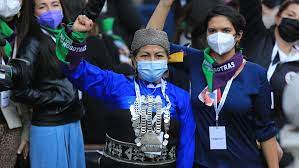 La electa presidenta de la convención, elisa loncon, se dirigió a. I1hd7fr5arrfem