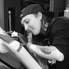 Deja Mack's Instagram, Twitter & Facebook