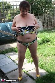 Mature Thong Ass Porn Pic - Hot mature ass