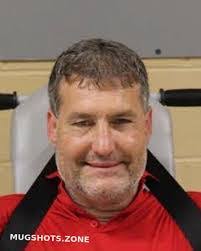 Kevin Teal's Instagram, Twitter & Facebook