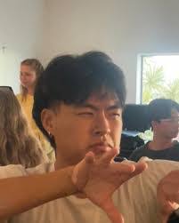 Amanda Troyer's Instagram, Twitter & Facebook