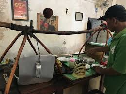 Gulai kambing bustaman pak sabar. Gulai Kambing Bustaman Pak Sabar Semarang Restaurant Reviews Photos Tripadvisor