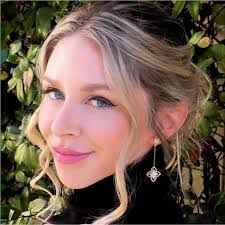 Asia Moses's Instagram, Twitter & Facebook