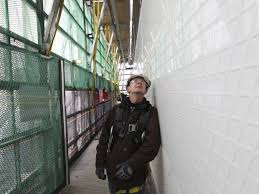 Peter Kuitenbrouwer: Peeling marble off First Canadian Place fosters  Toronto pride