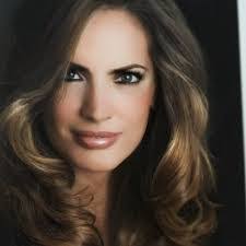 Melody Tisdale's Instagram, Twitter & Facebook