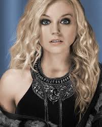 23 Emily Kinney ideas