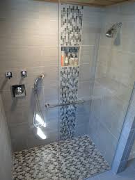 Pin By Ester Palmer On Bathrooms In 2020 Bathroom Shower Tile Shower Floor Tile Bathrooms Remodel