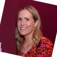 Michelle Mcdaris's Instagram, Twitter & Facebook