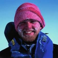 Erik Blake (@fewwet)