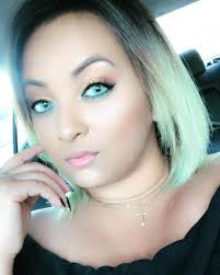 Nails, hair, hips, heels, ass fat, lips real Purse full, big bills, bitch  I'm a big deal 😘💋😉 #idontdanceiwork #idontplayislay #idontworkforfree  #thatsnottheteahunty #you #me #youwish #newphone #whodis #monday #workflow  #issamood