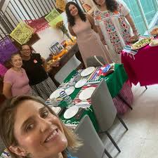 Mexicanos que emprenden e inspiran El equipo de la Embajada de México en  Malasia recibió a Marco Velázquez, fitness coach y empresario mexicano que  ha hecho del bienestar una forma de vida,