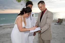 A Beautiful Wedding In Florida Clearwater Officiant Tallahassee Wedding Officiant Clearwater Beach Wedding Wedding Officiant Civil Ceremony