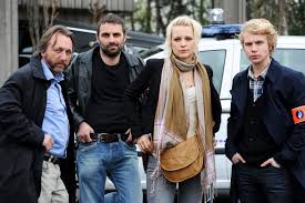 A love story from the fifties. Veerle Baetens Und Ihr Team Glanzen In Der Zweiten Staffel Der Belgischen Krimiserie Code 37 Gewinnt Eins Von Zwei Exemplaren The Pick De