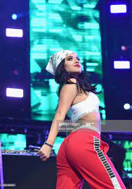 Becky G Performs Onstage During Calibash Los Angeles 2018 At Staples Becky G Outfits Becky G Style Becky G