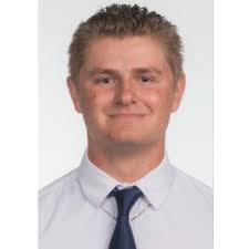 Brady Underwood (@CoachB_U)