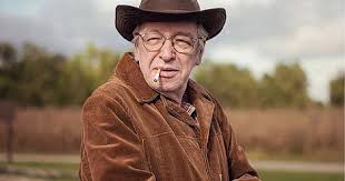 Editorial note this website is dedicated to the brazilian philosopher olavo de carvalho. Olavo De Carvalho Deixa Eua Para Se Tratar Em Hospital Publico No Brasil Diz Coluna Jornal Correio