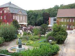 Find the most current and reliable 7 day weather forecasts, storm alerts, reports and information for city with the weather network. Weichenstellung Fur Die Zukunft Haus Overbach Osfs Deutschsprachige Provinz