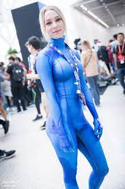 Anime Expo 2017 was last weekend. Here is a gallery of a few of the awesome  cosplayers I ran into. Some [NSFW] : ranime