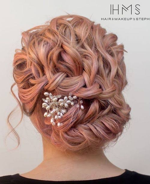 20 Soft and Sweet Wedding Hairstyles for Curly Hair 2026