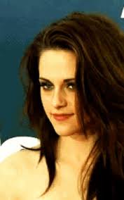 The dear god, 'on the road' has had the longest promo tour ever smile. Kristen Stewart Smile Gif Kristenstewart Smile Smiling Discover Share Gifs