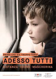 Adesso tutti”, la campagna fa discutere