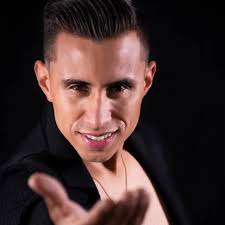 Alejandro Santos (@alejosantospopular) • Instagram photos and videos