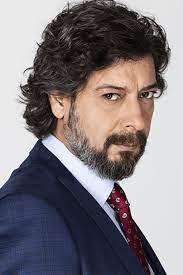 Kurtlar vadisi pusu dizisinde yer alan tüm karakterlerin listesi ve oynadıkları bölüm aralığı yer almaktadır. Erdinc Gulener Cem Tatlitug Management