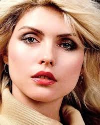 DEBBIE , EXTREMELY BEATIFUL ❤️