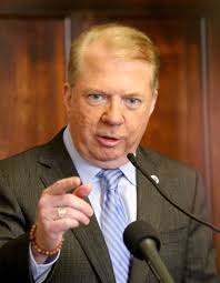 Mayor Ed Murray won't speak at Seattle Colleges commencement