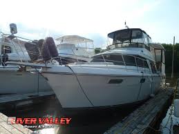 C21 seaberg power sports …. Carver42 Motor Yacht Bateaux En Vente A Etats Unis Boats Com