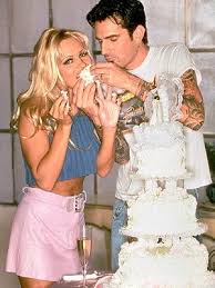 Pamela anderson and tommy lee at the hard rock hotel & casino las vegas grand opening party on march 10, 1995. Pamela Anderson And Tommy Lee Photo Gallery Famousfix
