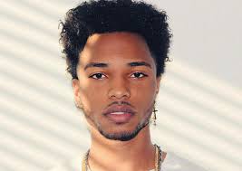 Chris Jay: “Rain” seems natural rather than idealized