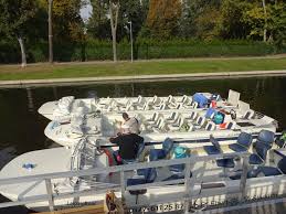Ranaboot Bootstouren Durch Leipzigs Wasserstrassen Und Das Leipziger Neuseenland In 2020 Leipzig Reiseveranstalter Urlaub