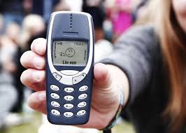 Puedes jugar a todos nuestros juegos sin. El Nokia 3310 Vendra Con Pantalla A Color Y Carcasas Intercambiables