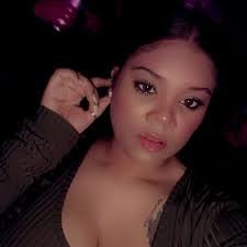 Annalisa Carter's Instagram, Twitter & Facebook